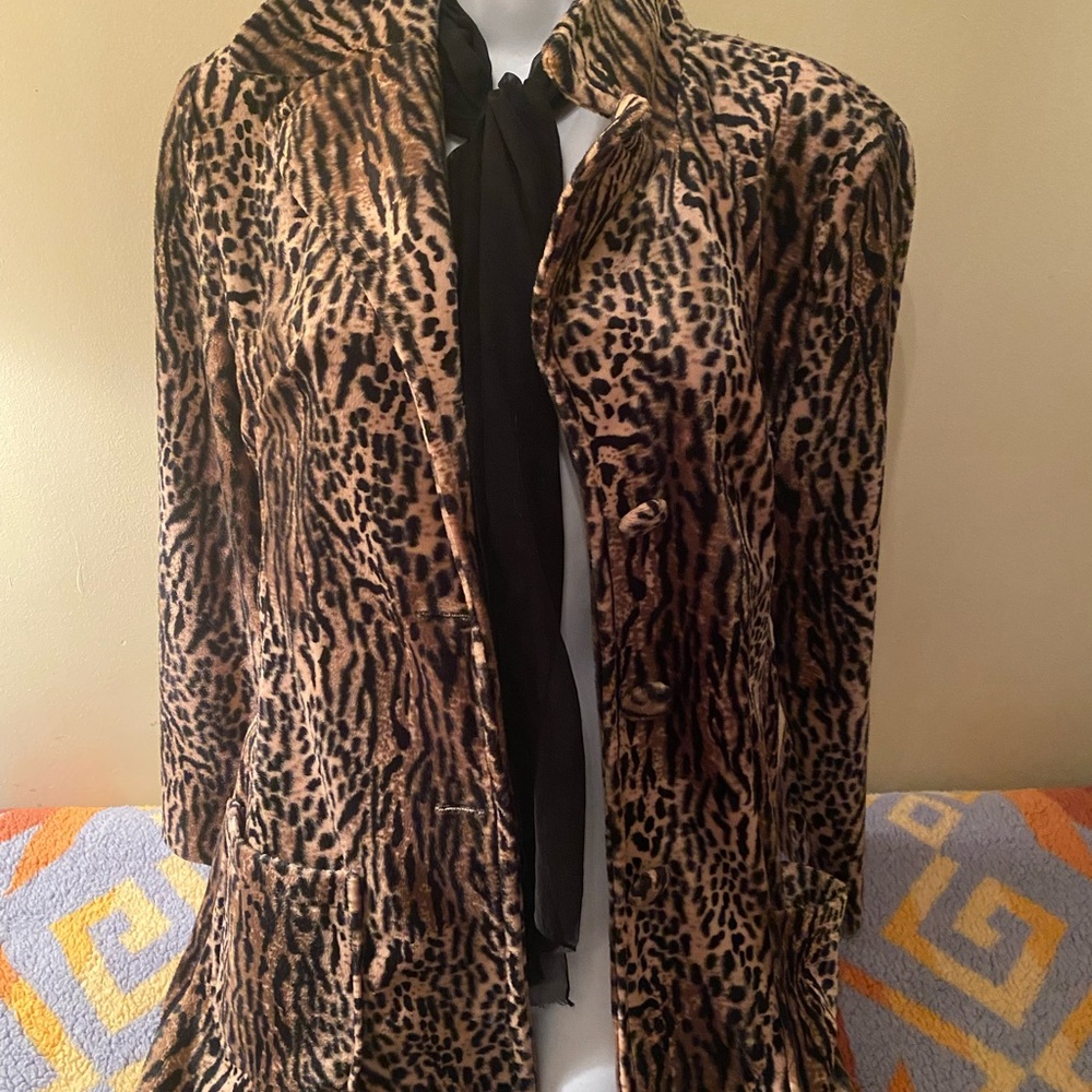 Beautiful Leopard Print Jacket